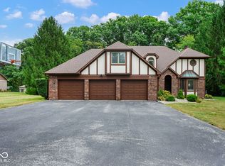 1767 N Sugar Creek Trl, Greenfield, IN 46140