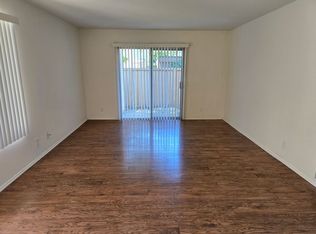 83 Smokestone, Irvine, CA 92614