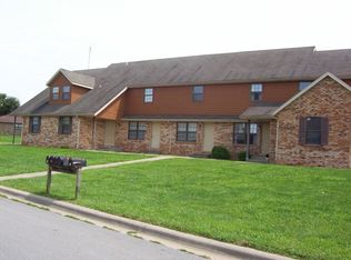 2991 W Village Ln APT D, Springfield, MO 65807