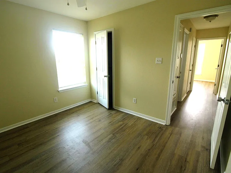 3901 Crosscut Loop — Photo 5
