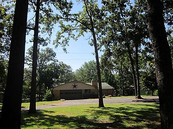 4th image of 308 Bluebonnet St