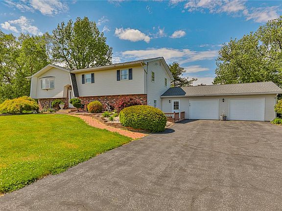 2nd image of 3115 Rick Rd N