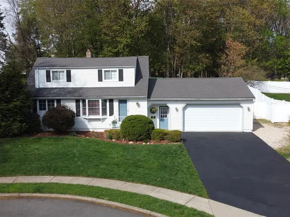 38 Kaufman Dr, Westwood, NJ 07675