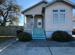 7900 Flounder St, New Orleans, LA 70126