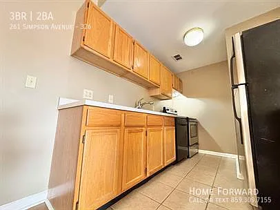 261 Simpson Ave #326 — Photo 5