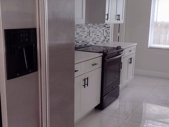 4th image of 22682 SW 65th Cir #22682
