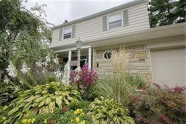 2nd image of 1303 Clearview Rd