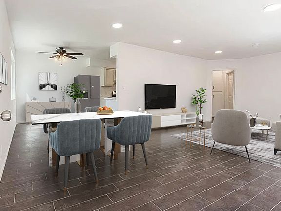 2nd image of 1017 Ocean Park Blvd #1A