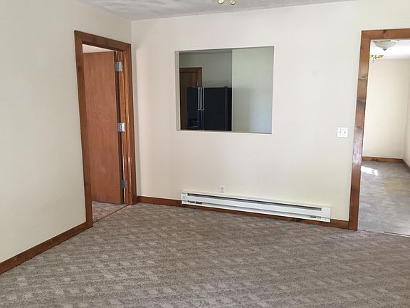 3rd image of 1025 2nd St #B