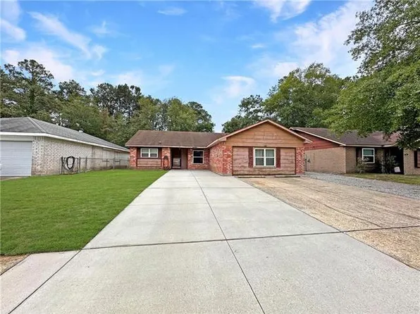 223 S Queens Dr, Slidell, LA 70458