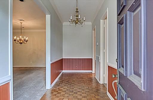 3rd image of 808 Dogwood Ln