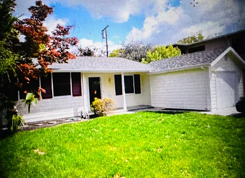 3933 V St Photo 1