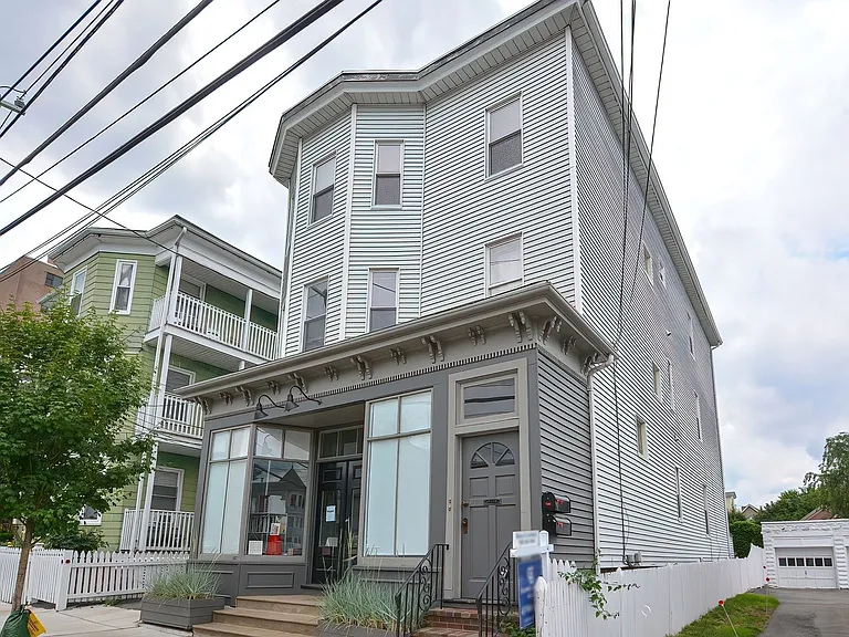 108 Beacon St — Photo 11