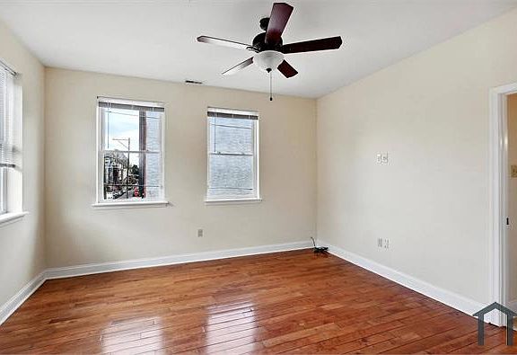 4th image of 1935 N 18th St APT A