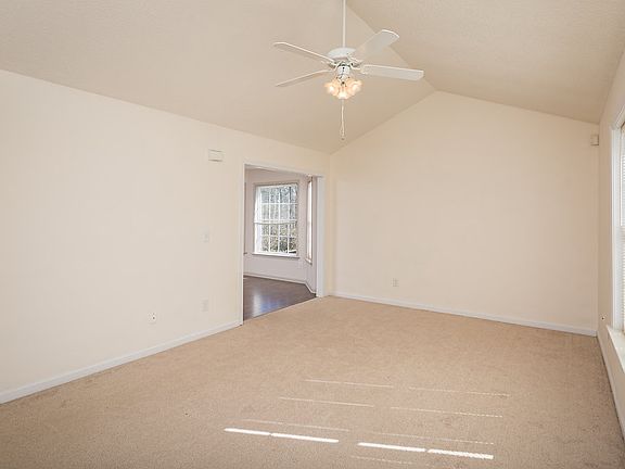 3rd image of 2306 Kasarda Dr