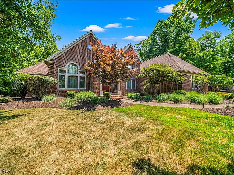 1st image of 2929 Gatsby Ln