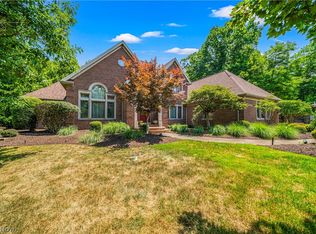 2929 Gatsby Ln, Wickliffe, OH