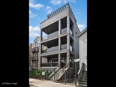 1506 W Superior St APT 1, Chicago, IL, 60642