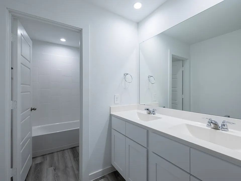 2616 Hudson Hollow Trl