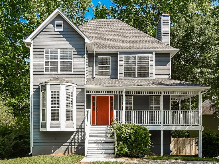 2580 Candler Way SW — Photo 1