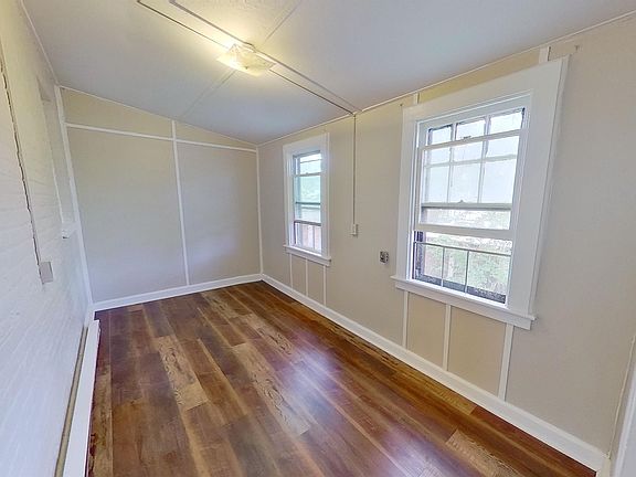 5th image of 566 Park Ave #2
