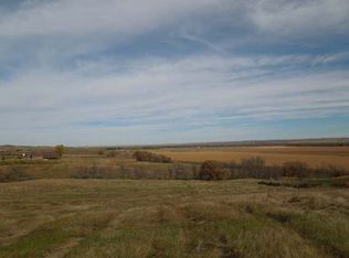 2 Brome Ln N, Mandan, ND 58554
