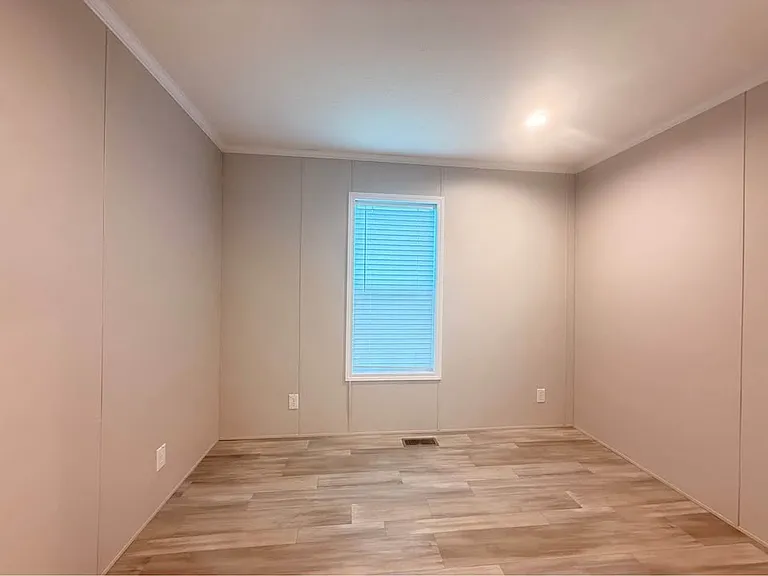 29800 Guilford Cir #435 — Photo 10