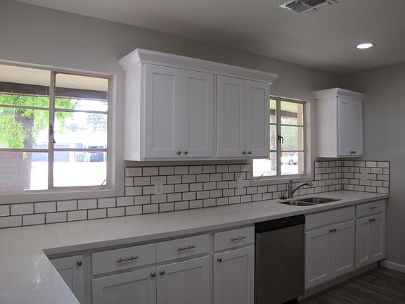 4th image of 6722 N 12th Ave