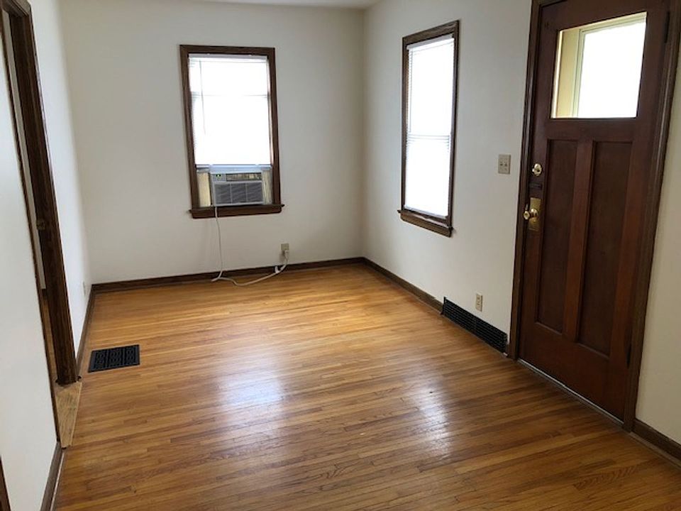 2nd image of 3909 Worthington Ave