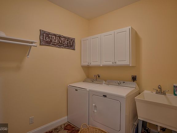 2nd image of 5608 Oak Hills Dr