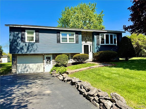 4th image of 373 Newport Rd