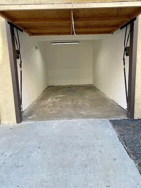Old Mill Apartments — Photo 1