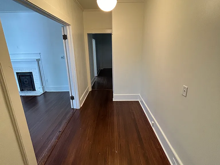 2834 Devine St #G — Photo 5