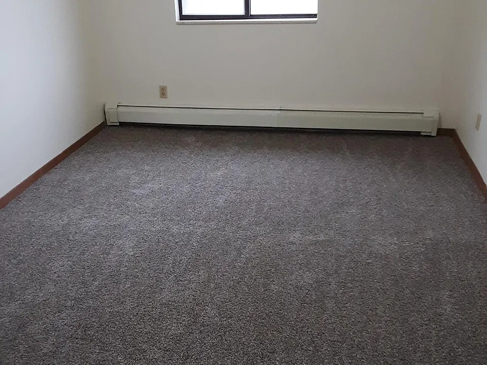 2115 J St #7