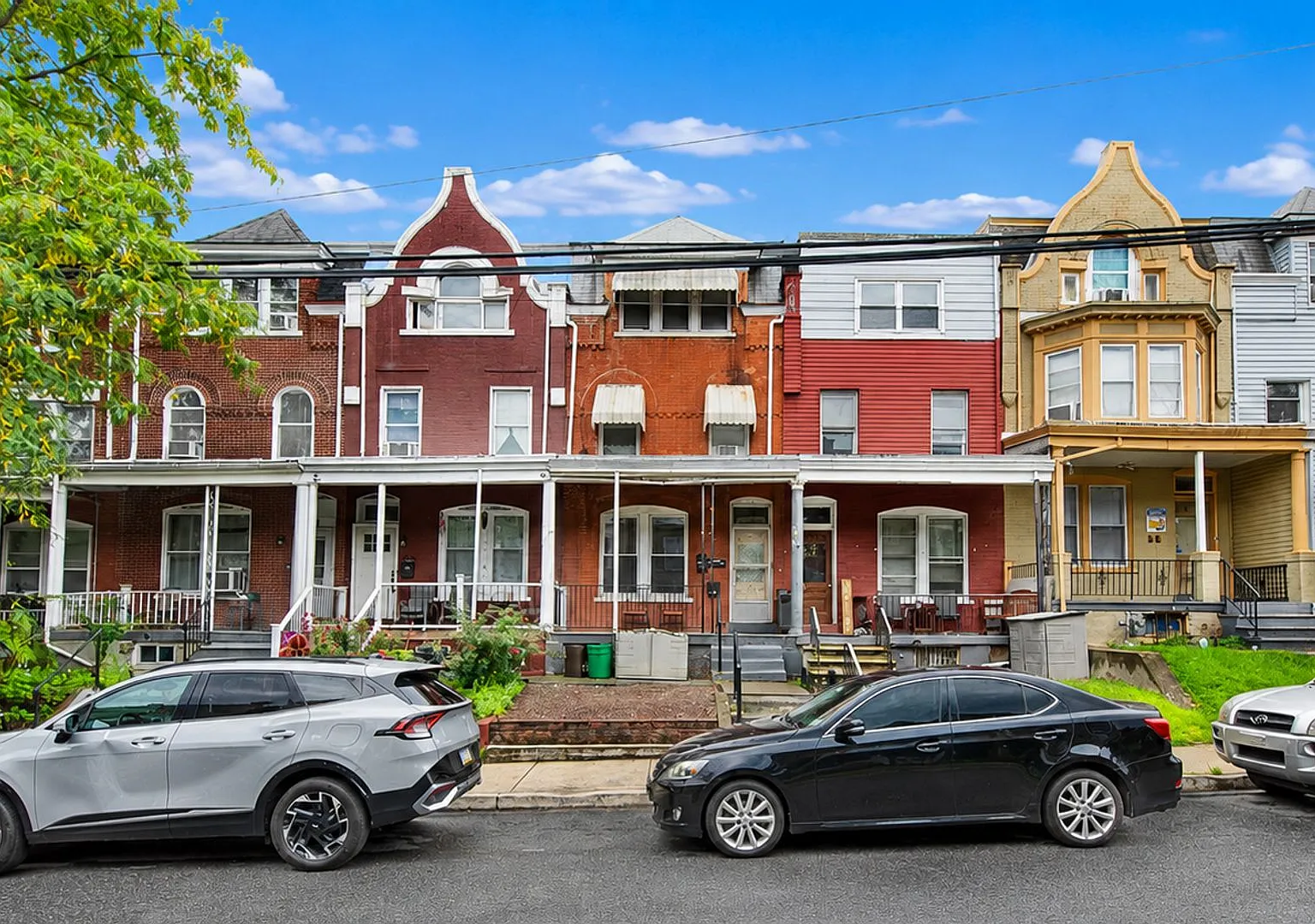 32 South Franklin Street — Photo 1