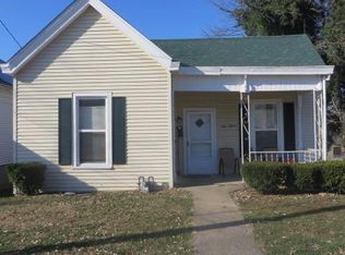 915 Walker Ave, Paris, KY 40361