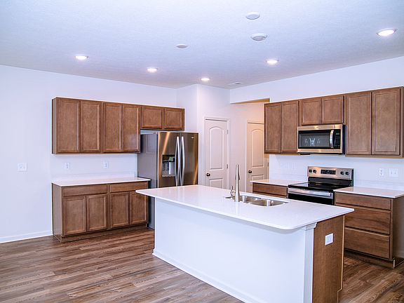 5th image of 3284 Morab Dr
