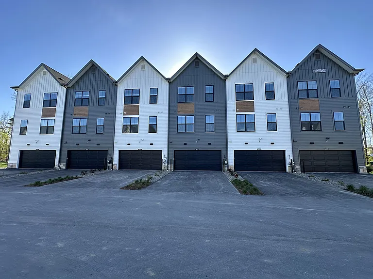 The BLVD at Wilson Crossings — Photo 42