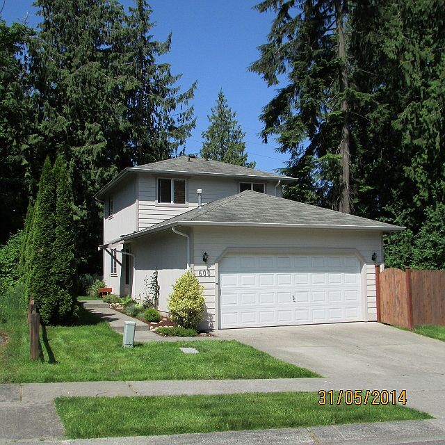 1st image of 600 89th Ave SE
