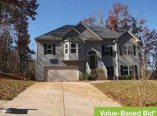 3351 Old Oak Rdg, Gainesville, GA 30507