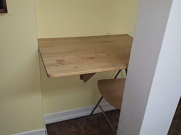 BASEMENT STUDY DESK/OFFICE