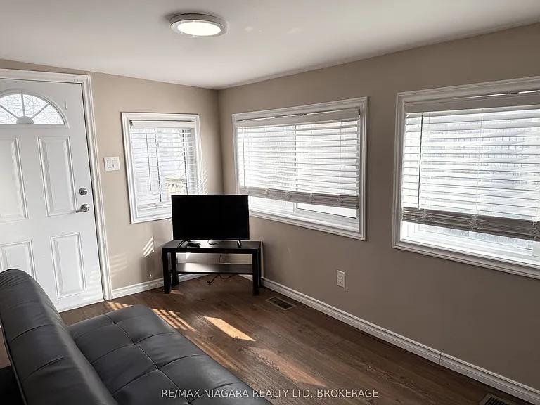 4686 Zimmerman Ave #2 — Photo 25