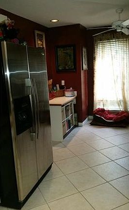 3rd image of 21694 Sungate Ct