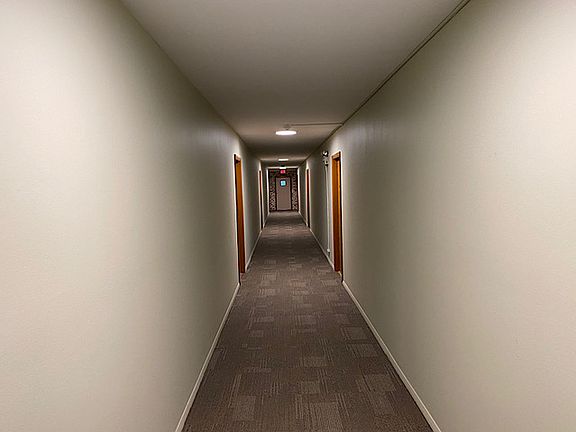 4th image of 100 W Park Circle Dr APT 4B