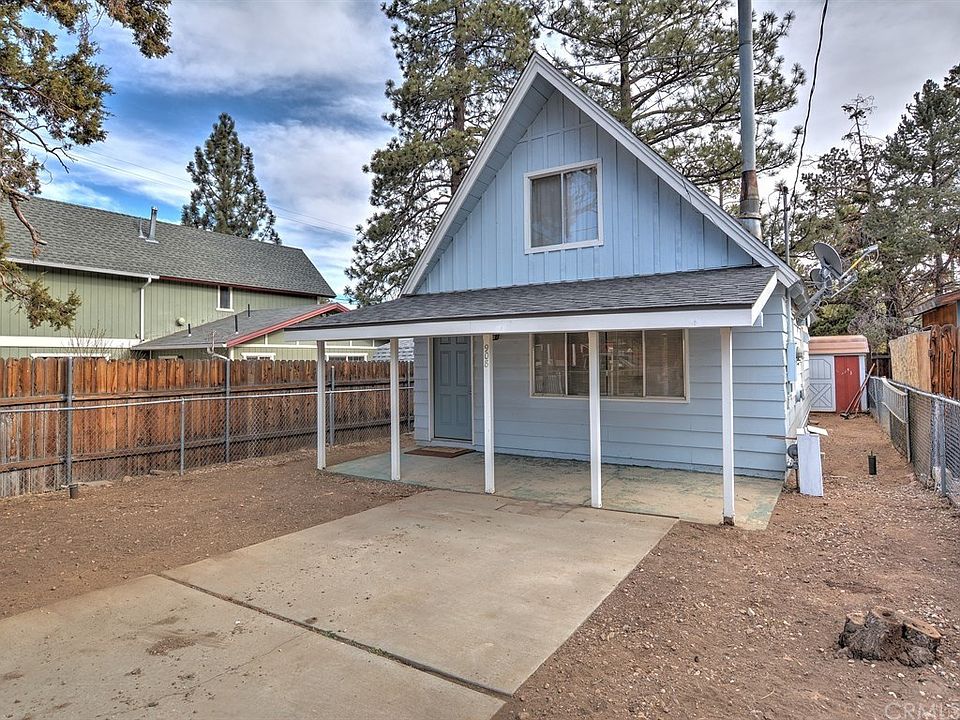 1st image of 908 Pine