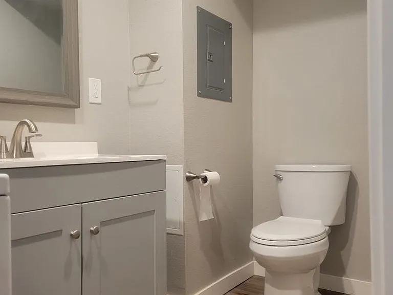 15 Forrest Ave — Photo 9