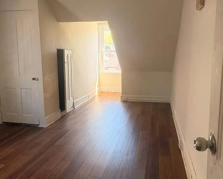 730 Pear St — Photo 7