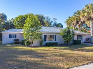 2240 Southland Rd, Mount Dora, FL 32757