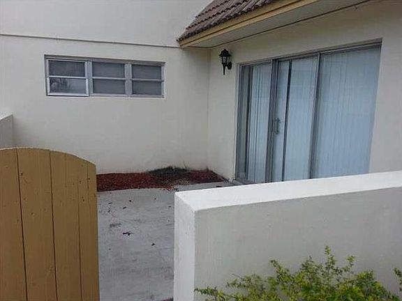 5th image of 3200 Coral Springs Dr APT 104