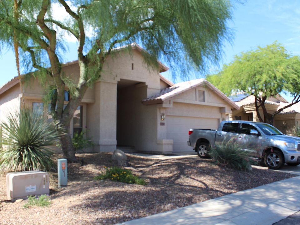 1st image of 4926 E Barwick Dr